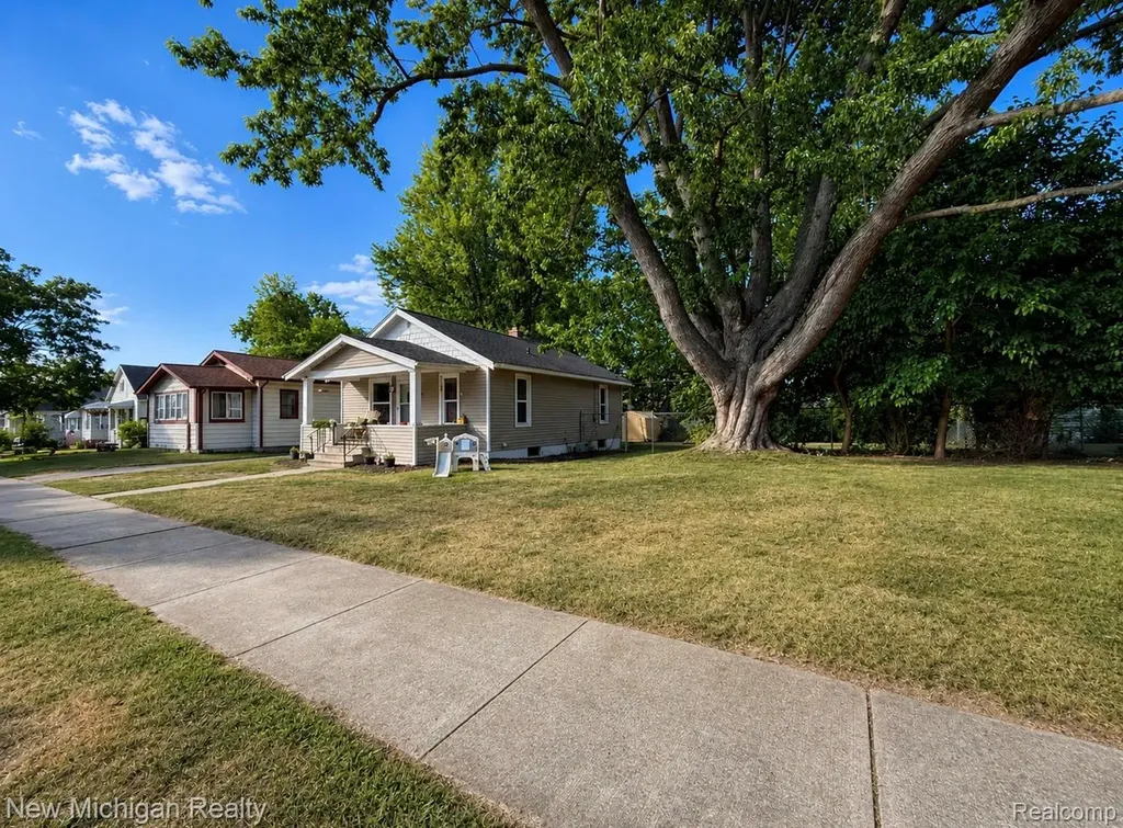 4301 Menton Street Flint City MI 48507