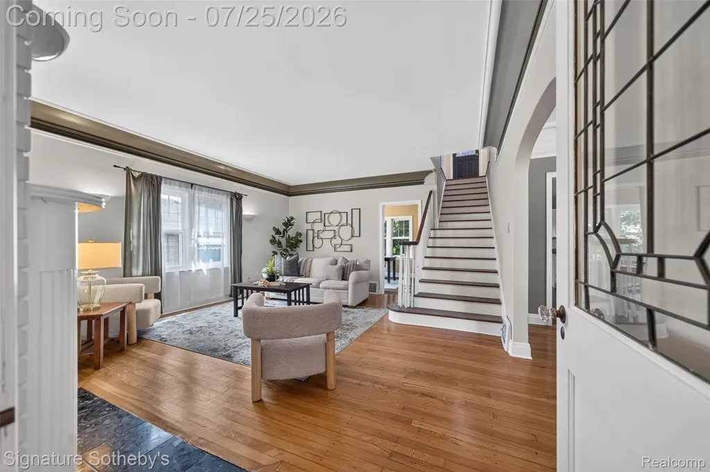 116 S Kenwood Avenue Royal Oak City MI 48067