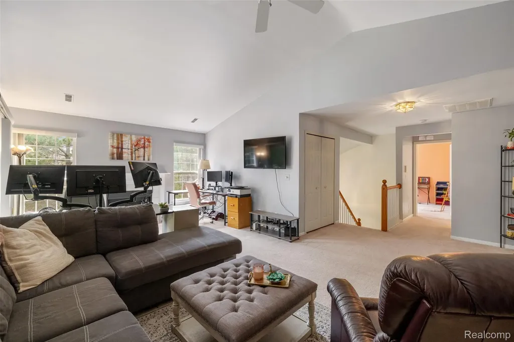 56472 Chesapeake Trail Shelby Charter Township MI 48316
