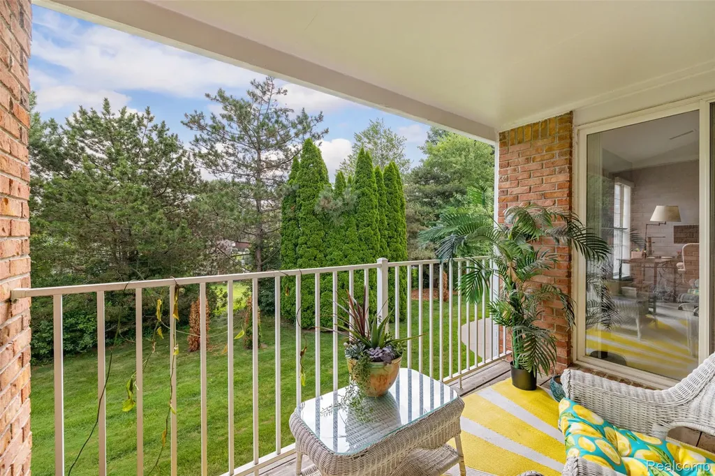 56472 Chesapeake Trail Shelby Charter Township MI 48316