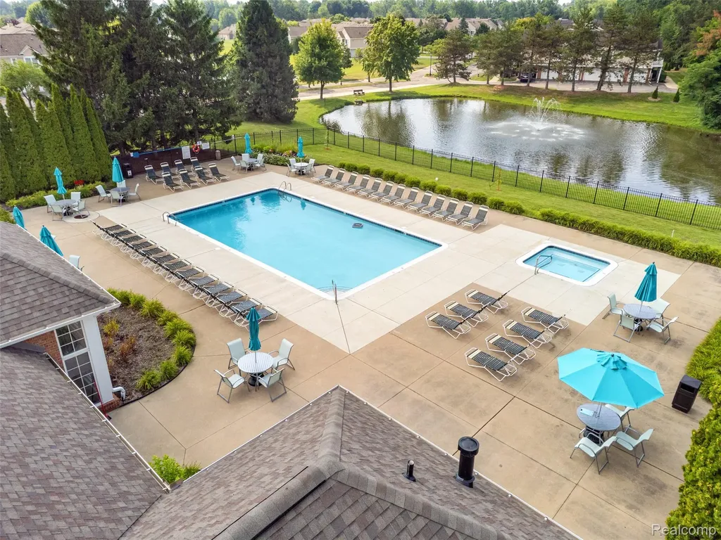 56472 Chesapeake Trail Shelby Charter Township MI 48316
