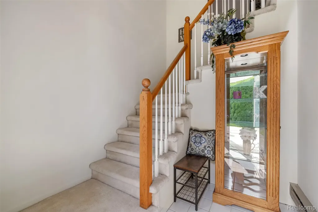 56472 Chesapeake Trail Shelby Charter Township MI 48316