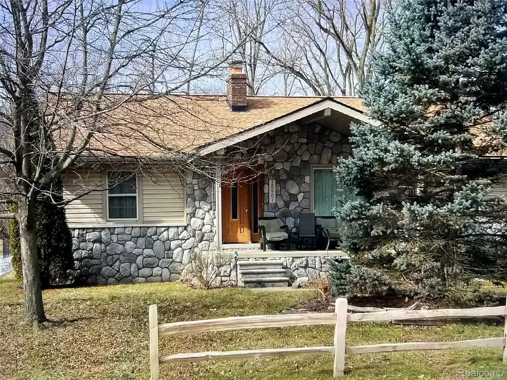 20901 Sunnydale Street Farmington Hills City MI 48336