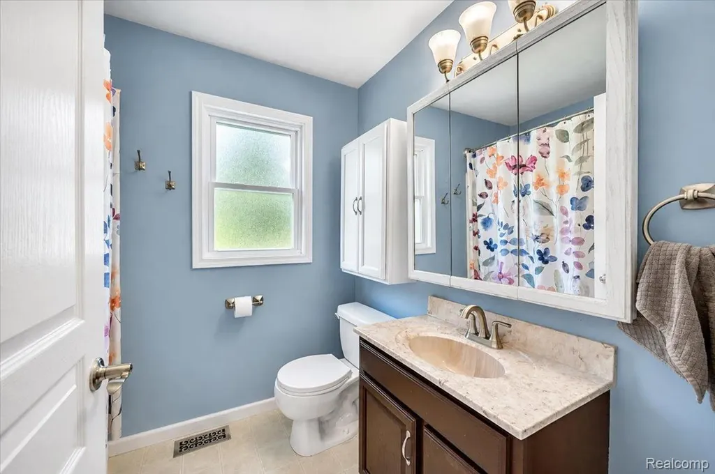 3852 N Lapeer Road Mayfield Township MI 48446