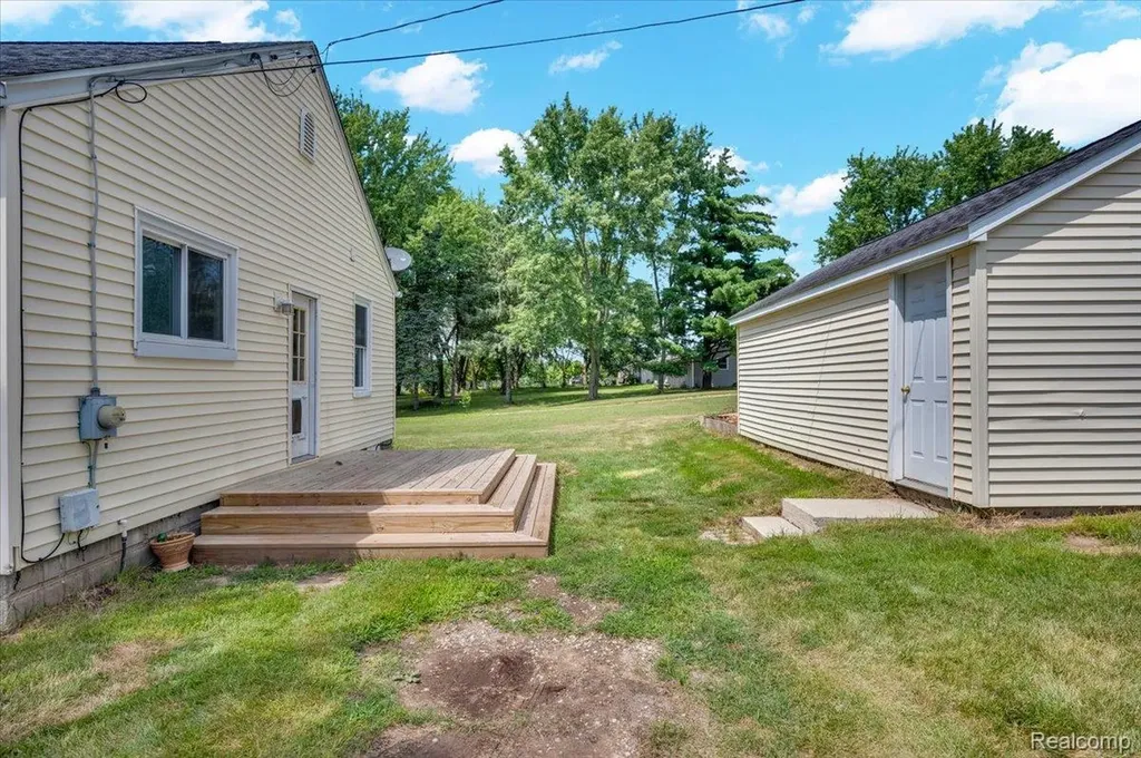 3852 N Lapeer Road Mayfield Township MI 48446