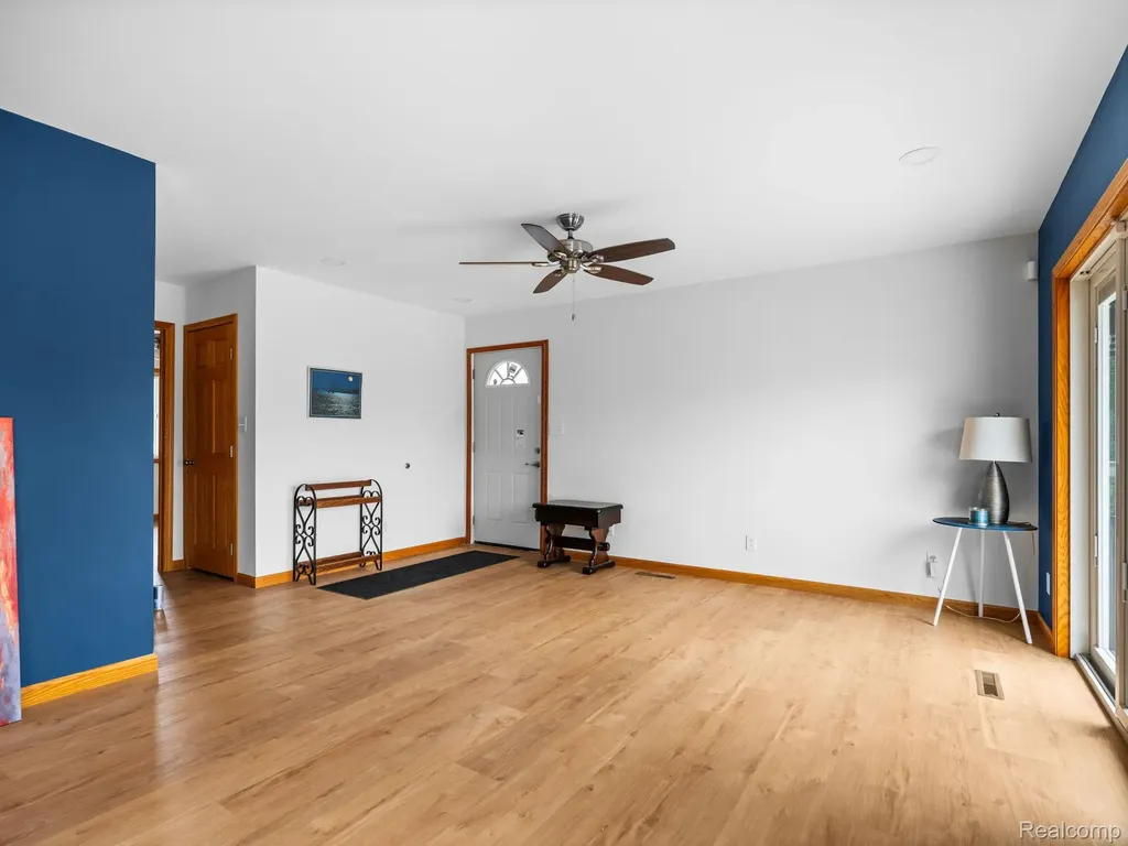6677 Circle Drive Hamilton Township MI 48625
