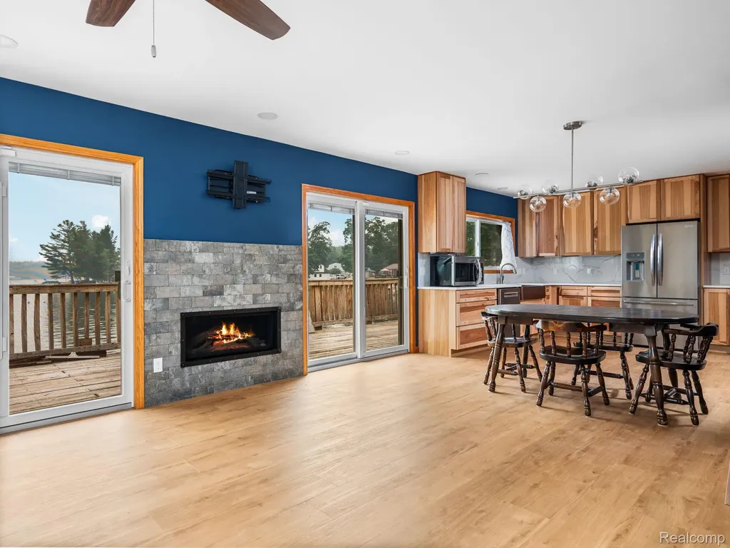 6677 Circle Drive Hamilton Township MI 48625