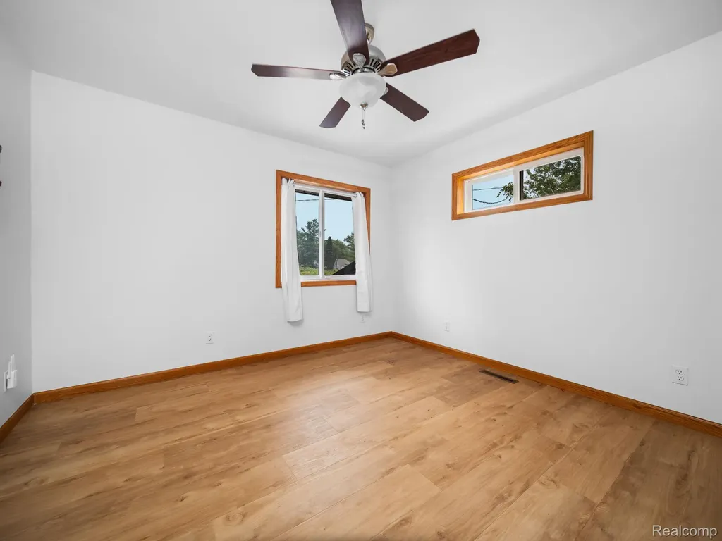 6677 Circle Drive Hamilton Township MI 48625