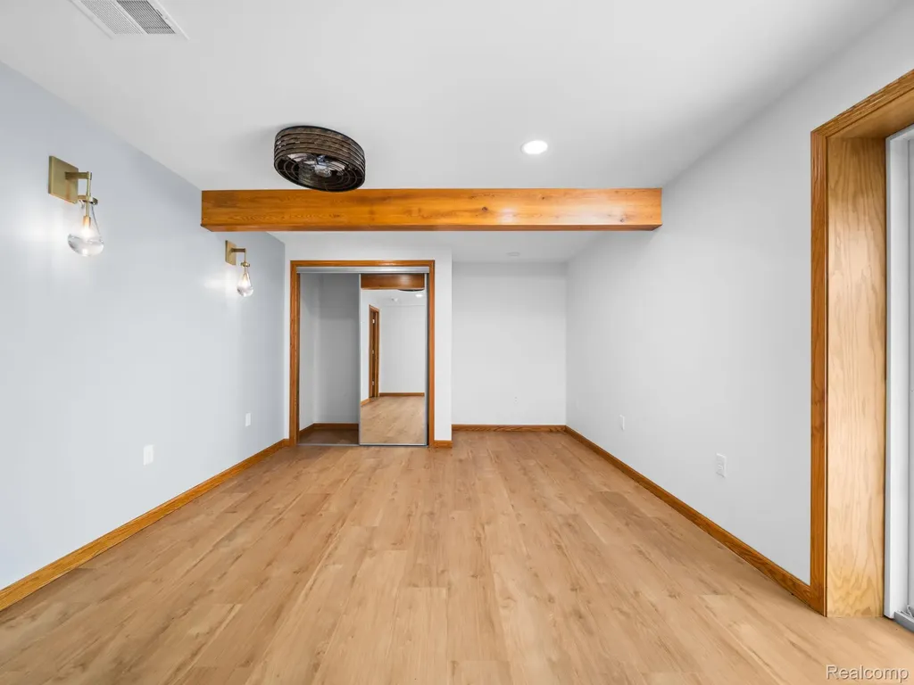 6677 Circle Drive Hamilton Township MI 48625