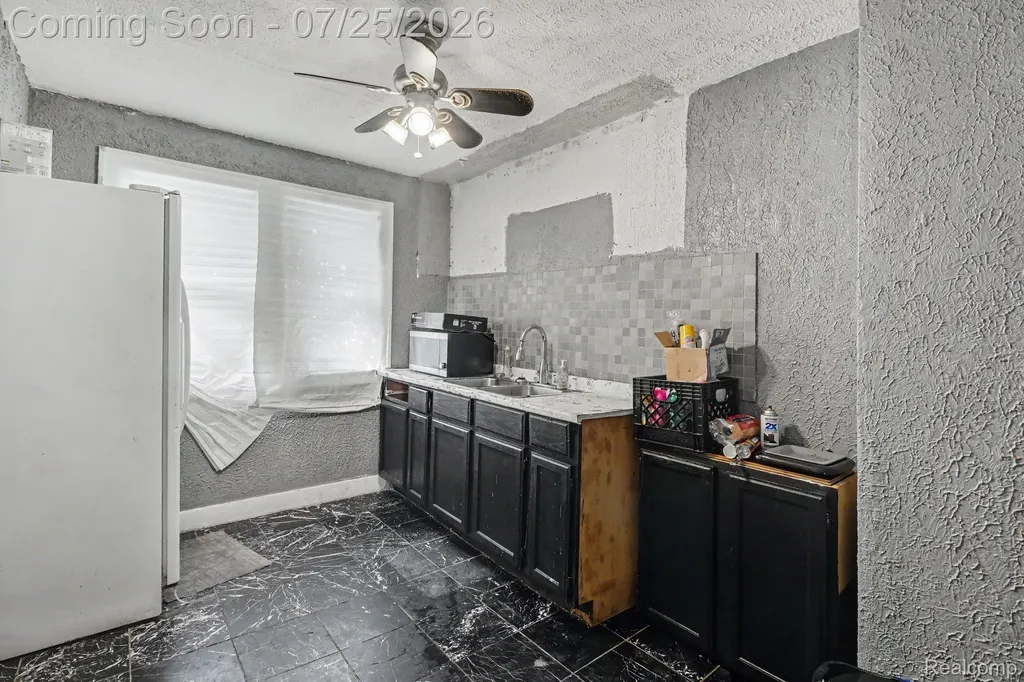 15781 Northlawn Street Detroit City MI 48238