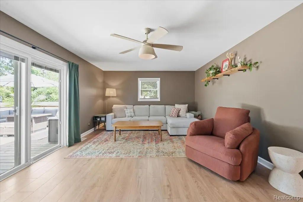 1475 N Irish Road Davison Township MI 48423