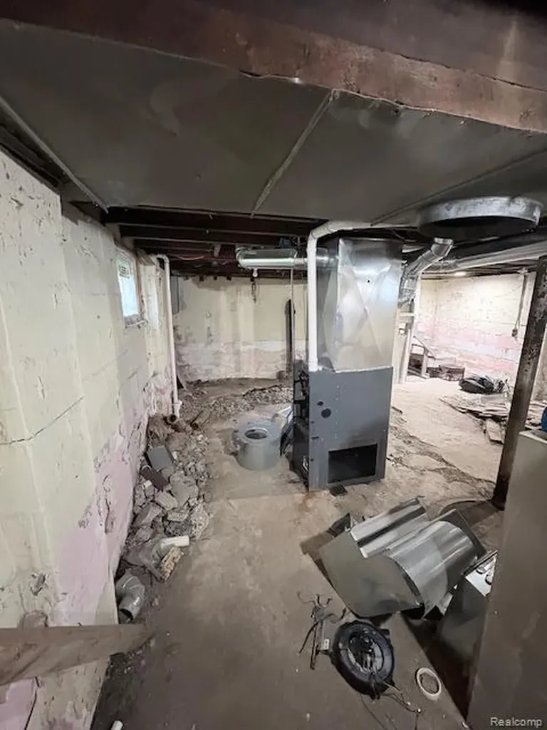 2500 S Electric Street Detroit City MI 48217
