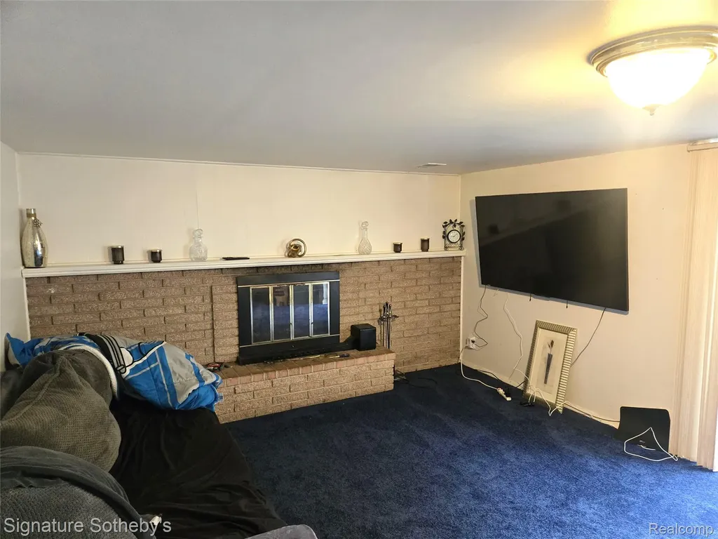 4821 Shelbyshire Drive Shelby Charter Township MI 48316