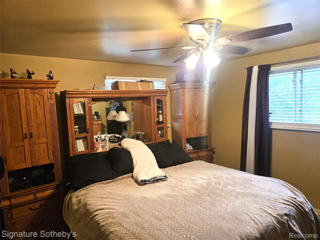 4821 Shelbyshire Drive Shelby Charter Township MI 48316