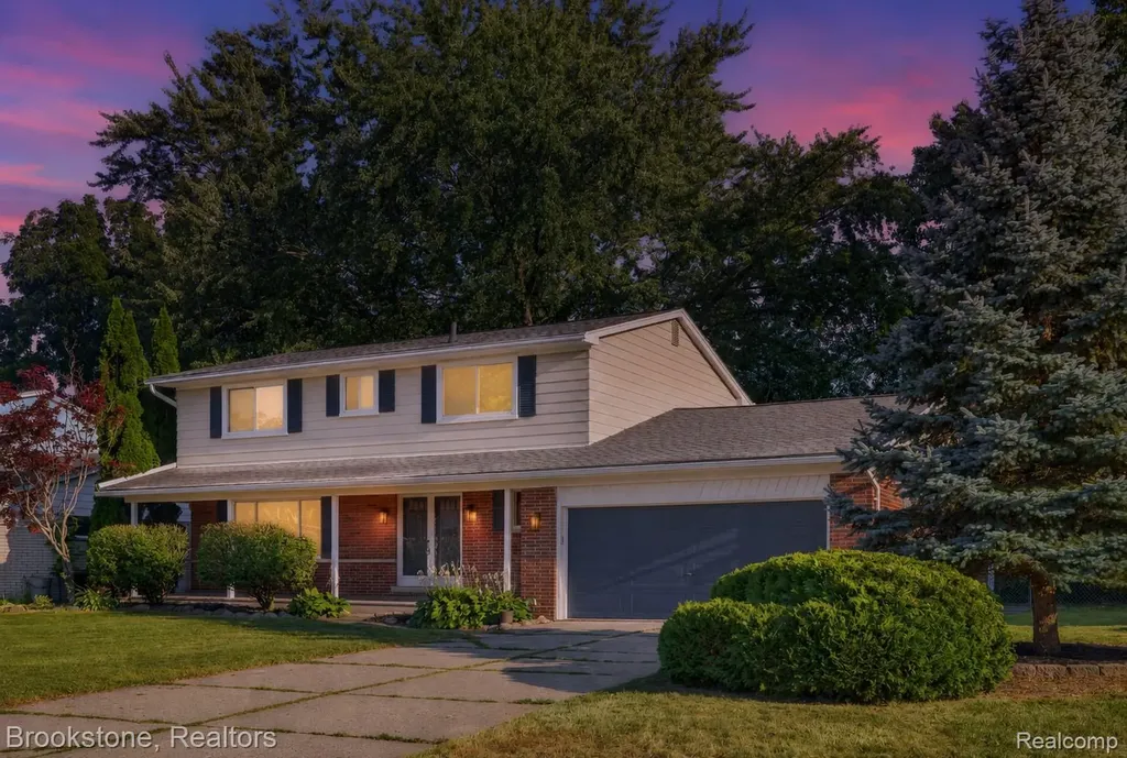 16072 Wrotham Court Clinton Charter Township MI 48038