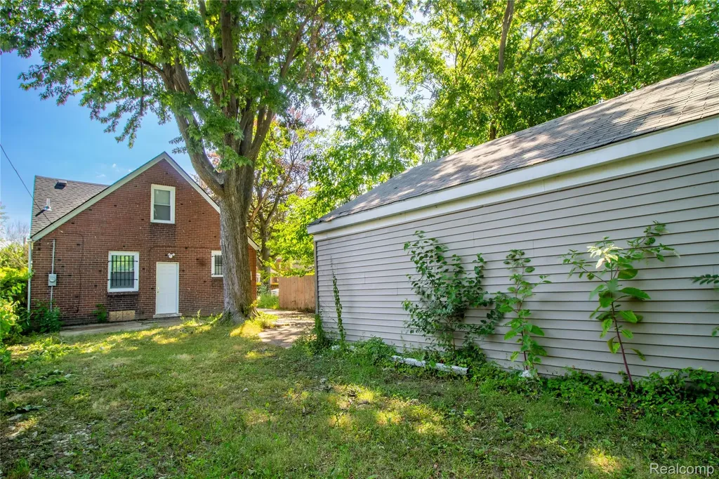 10676 Bonita Street Detroit City MI 48224