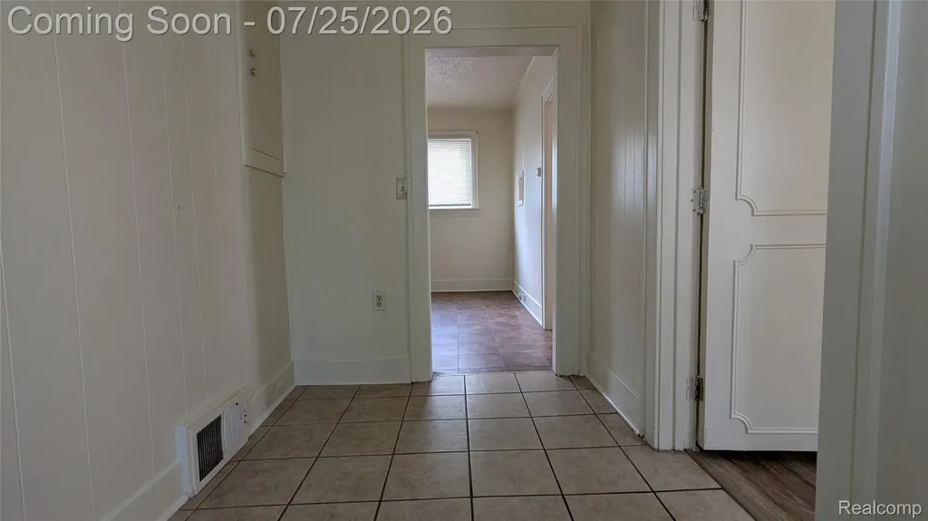 463 Raeburn Street Pontiac City MI 48342