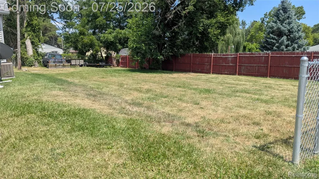 463 Raeburn Street Pontiac City MI 48342
