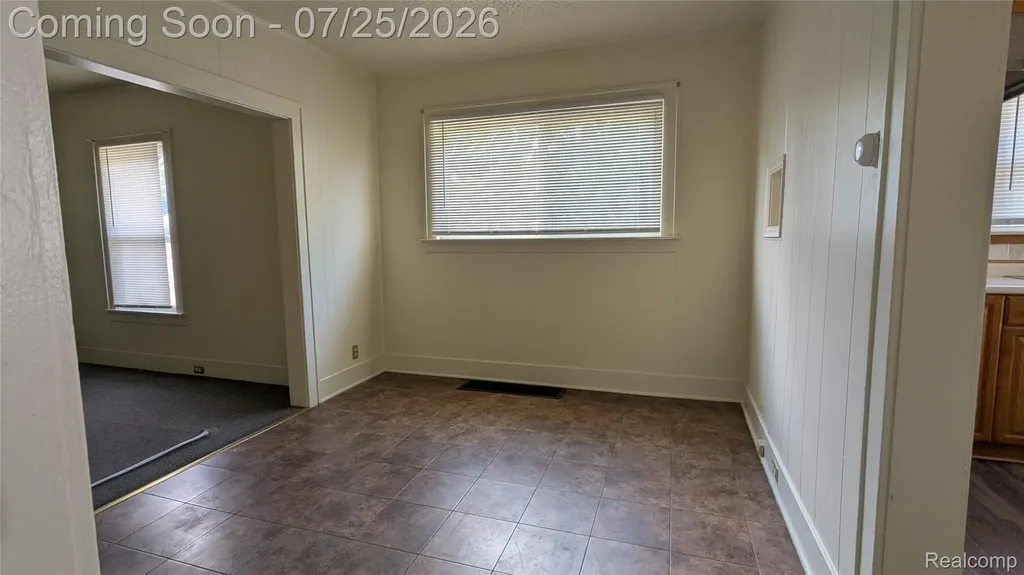 463 Raeburn Street Pontiac City MI 48342