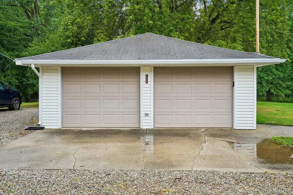 1909 Pero Lake Road Oregon Township MI 48446