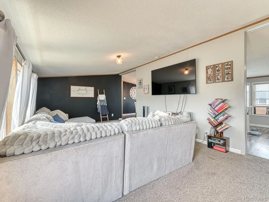 938 Tanner Landing Raisinville Township MI 48161