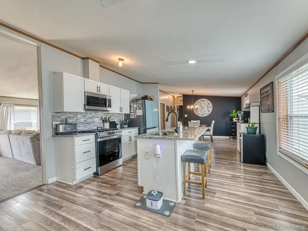 938 Tanner Landing Raisinville Township MI 48161