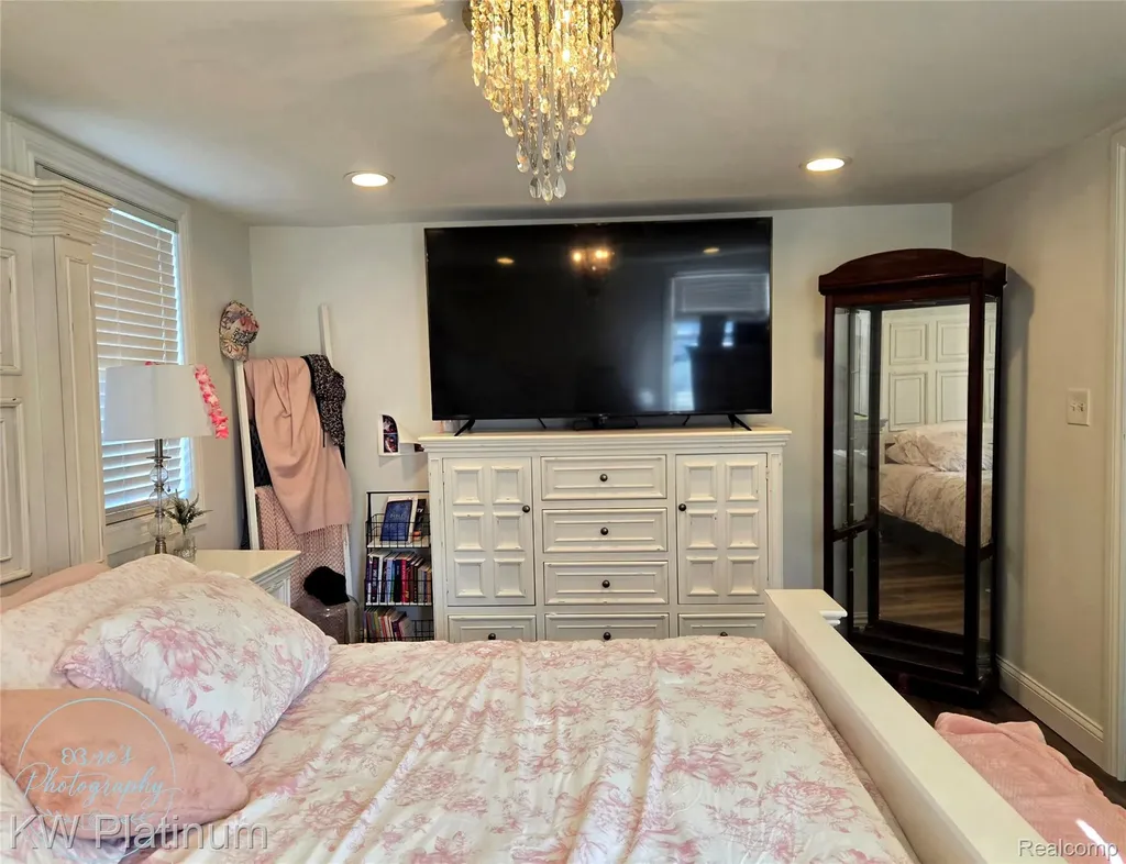 7146 Hillcrest Drive Burtchville Township MI 48059