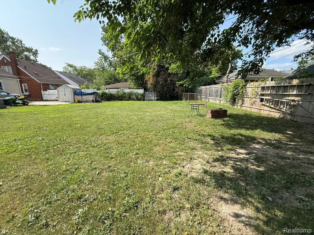 6741 Vaughan Street Detroit City MI 48228