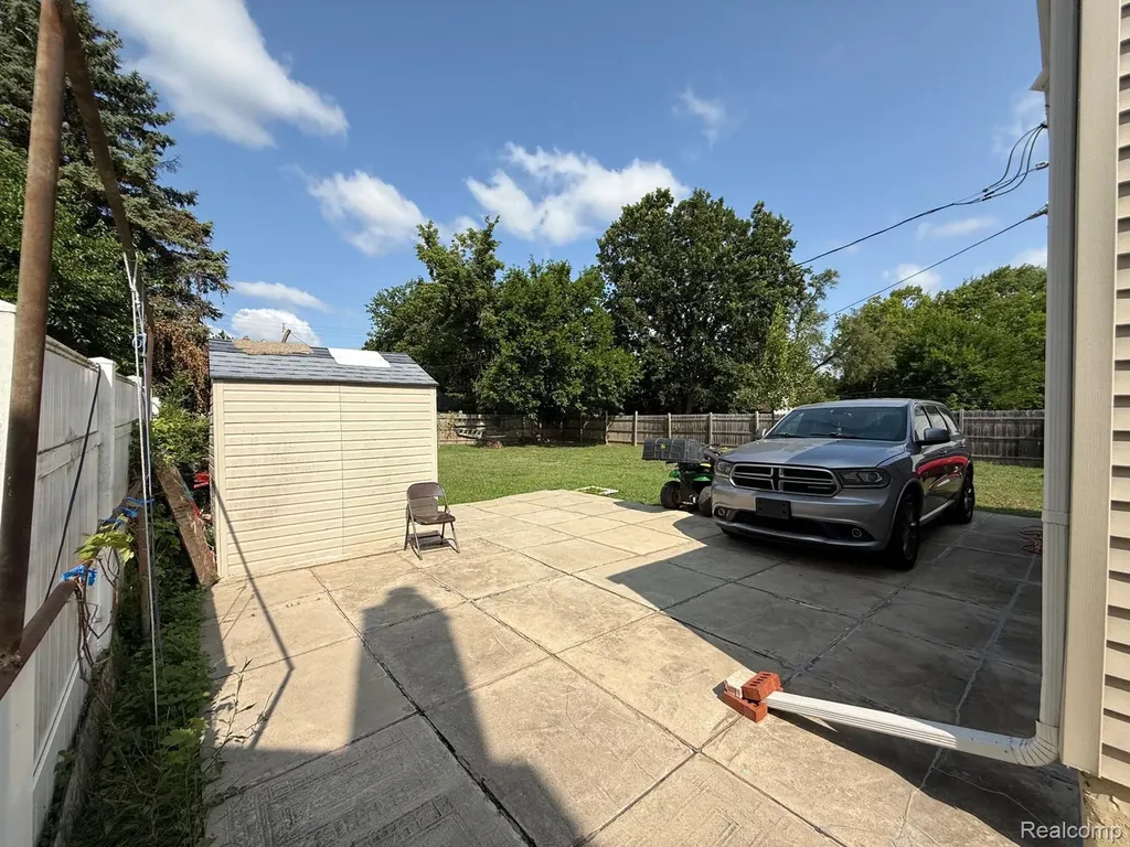 6741 Vaughan Street Detroit City MI 48228