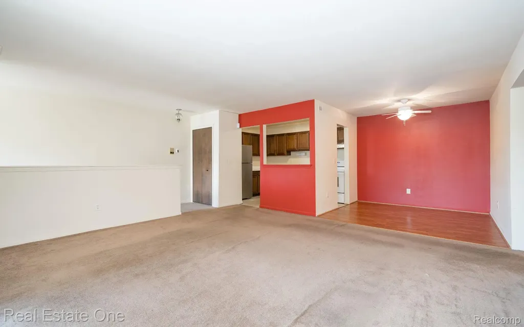 23788 Village House Drive N Southfield City MI 48033