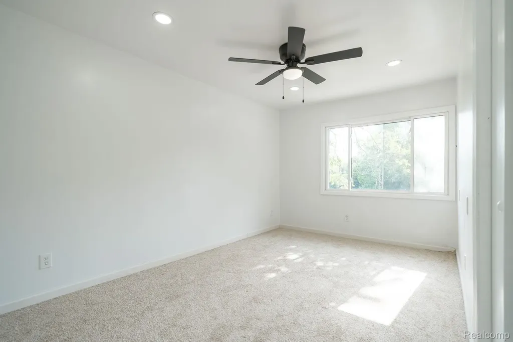 15430 Bramell Street Detroit City MI 48223