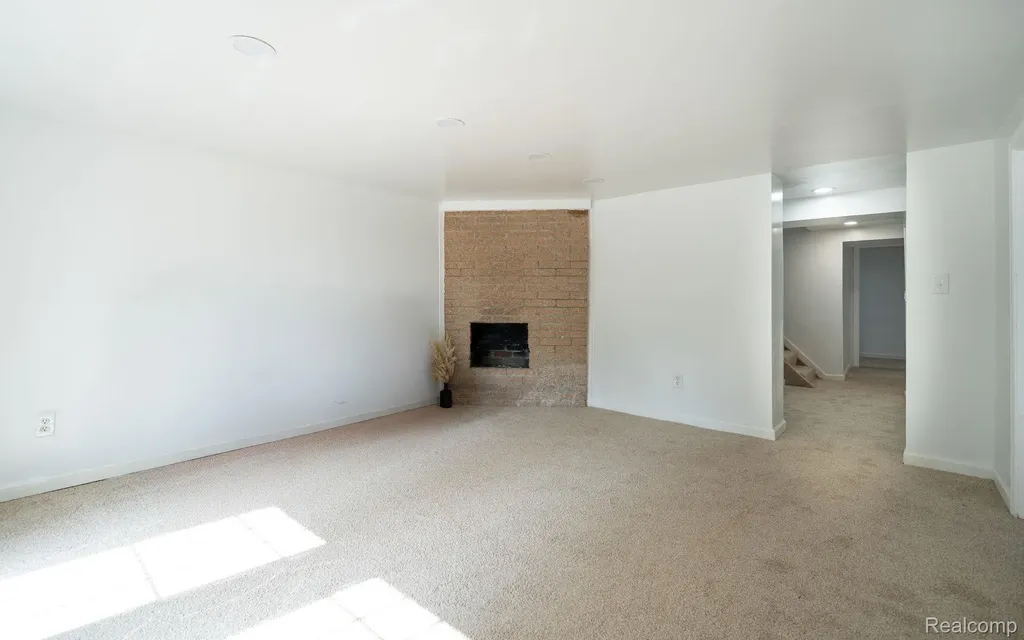 15430 Bramell Street Detroit City MI 48223