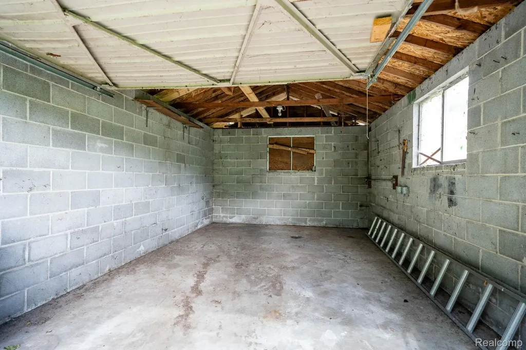 15430 Bramell Street Detroit City MI 48223