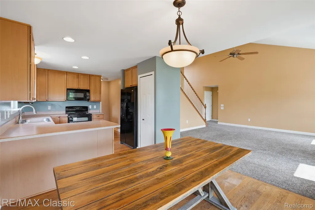 6340 Stonewood Drive White Lake Charter Township MI 48383