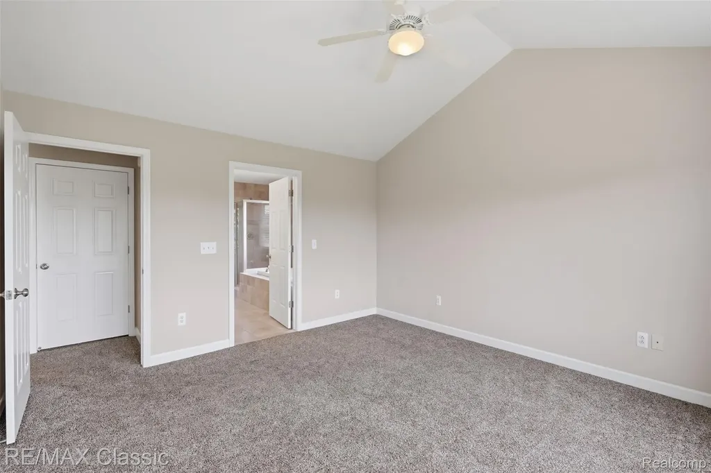 6340 Stonewood Drive White Lake Charter Township MI 48383