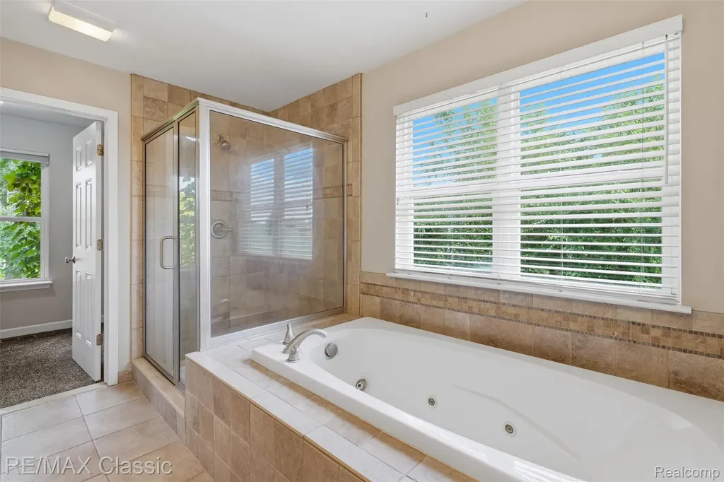 6340 Stonewood Drive White Lake Charter Township MI 48383