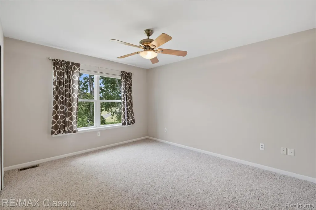 6340 Stonewood Drive White Lake Charter Township MI 48383