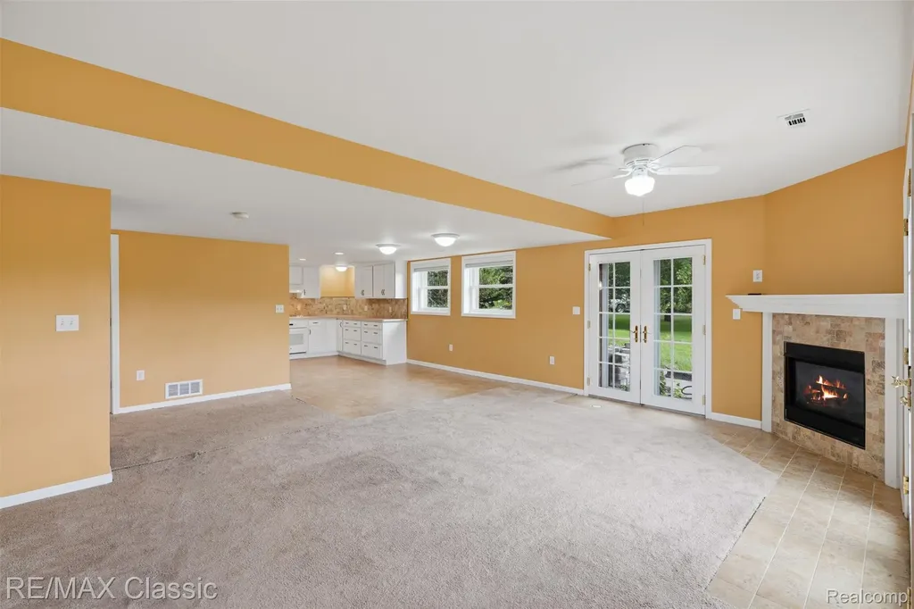 6340 Stonewood Drive White Lake Charter Township MI 48383
