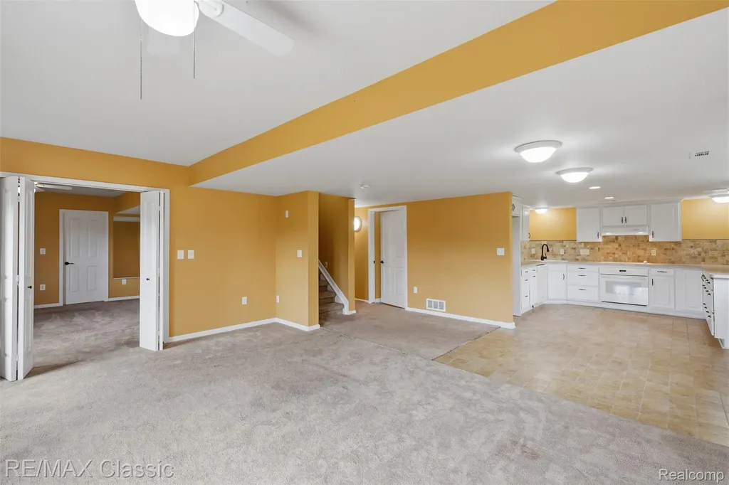 6340 Stonewood Drive White Lake Charter Township MI 48383