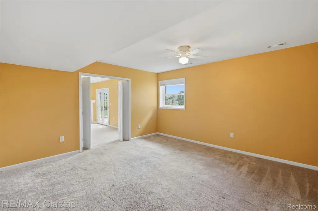 6340 Stonewood Drive White Lake Charter Township MI 48383