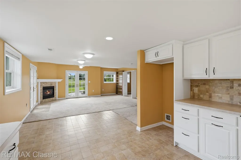 6340 Stonewood Drive White Lake Charter Township MI 48383