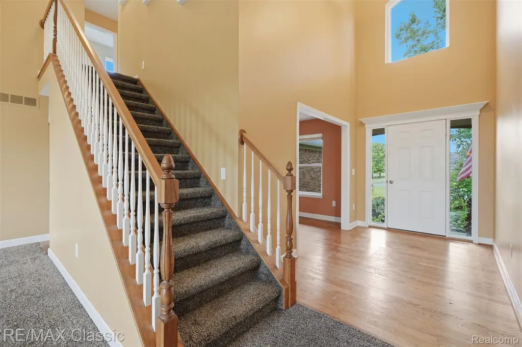 6340 Stonewood Drive White Lake Charter Township MI 48383
