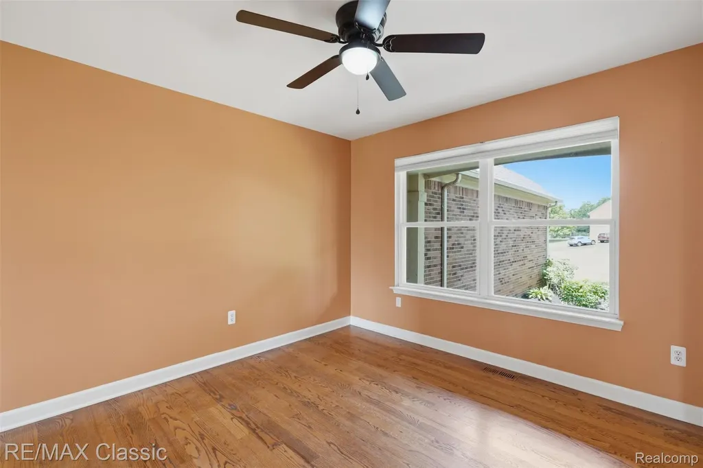 6340 Stonewood Drive White Lake Charter Township MI 48383
