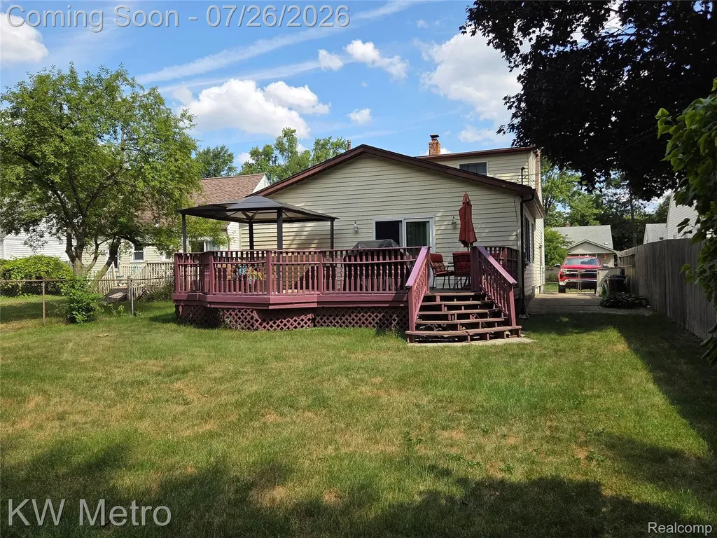 926 Bauman Avenue Royal Oak City MI 48073