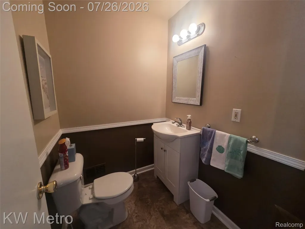 926 Bauman Avenue Royal Oak City MI 48073