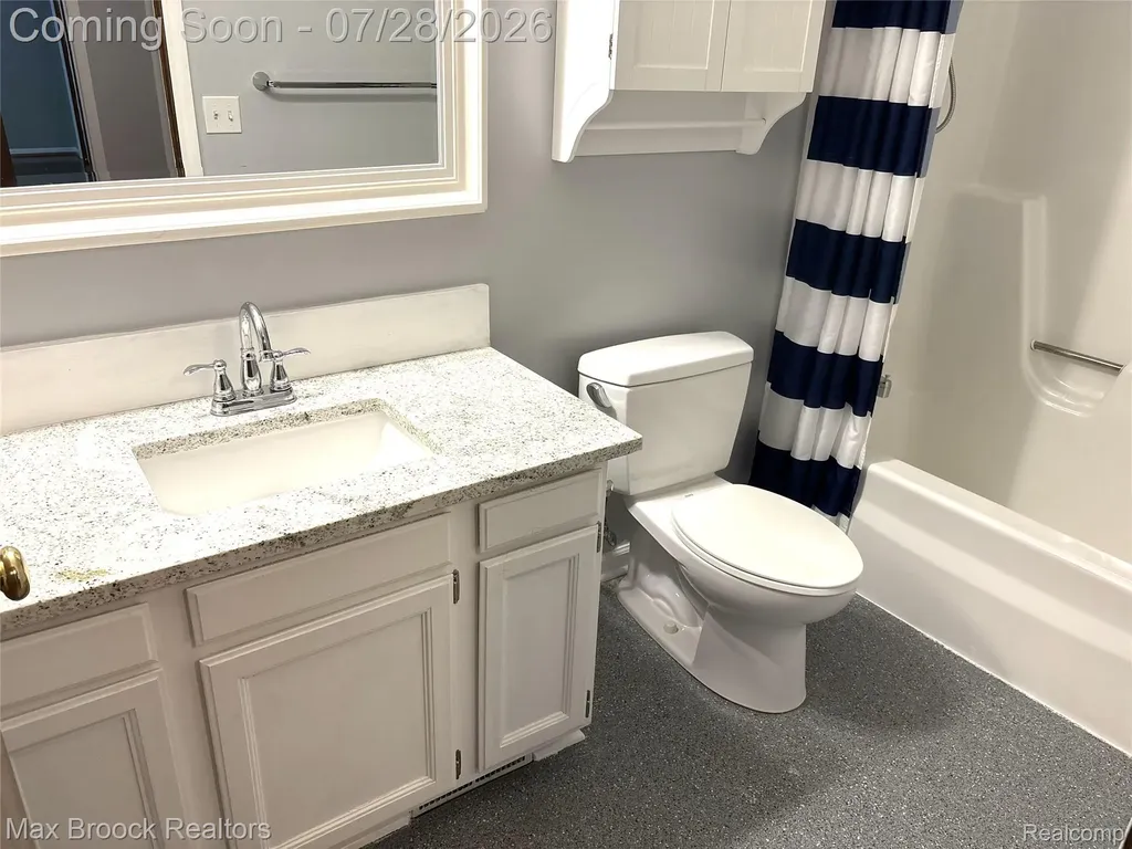 5443 Berwyck Drive Troy City MI 48085