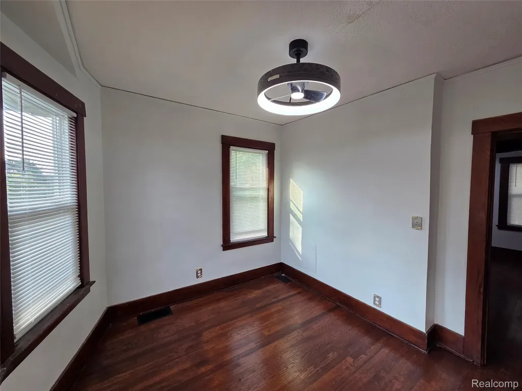 170 Geneva Street Highland Park City MI 48203