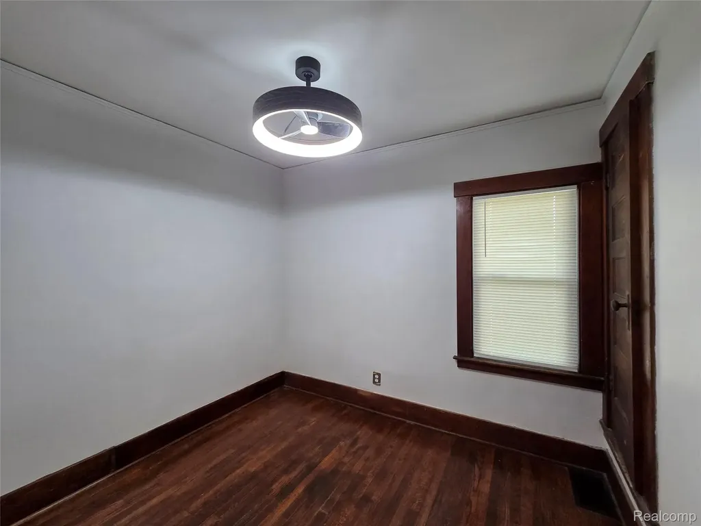 170 Geneva Street Highland Park City MI 48203