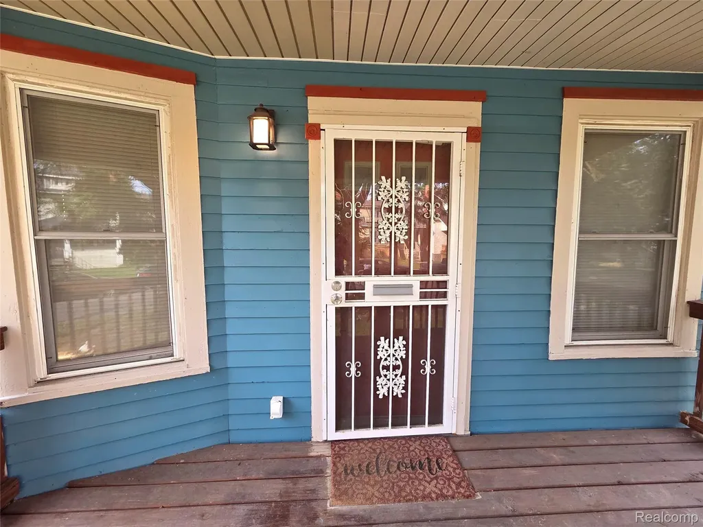 170 Geneva Street Highland Park City MI 48203