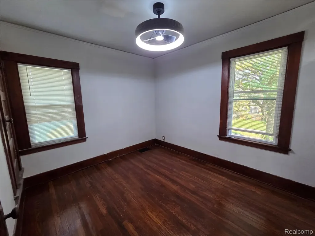 170 Geneva Street Highland Park City MI 48203
